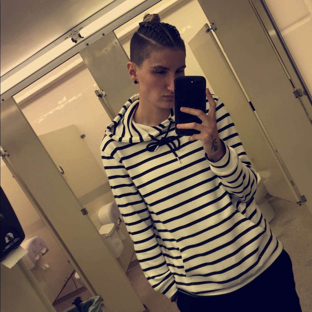 Meet your Posher, Ariana